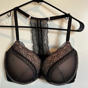 Very Sexy Push-Up • 36DDD